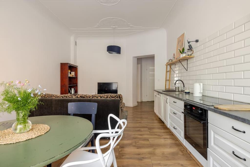 Apartament Rozeta Centrum 6Os レグニツァ エクステリア 写真