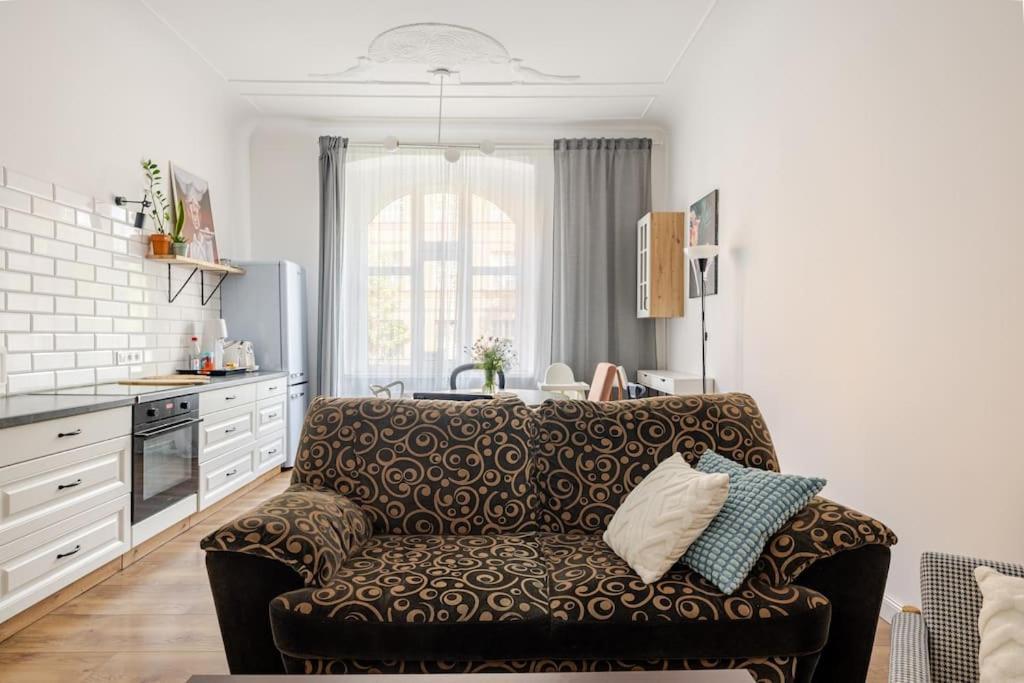 Apartament Rozeta Centrum 6Os レグニツァ エクステリア 写真
